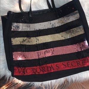 victoria secret bag!